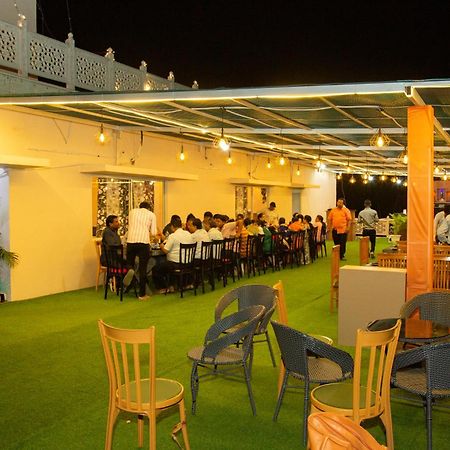 Hotel Virasat By Bookingcare Chhatarpur Luaran gambar