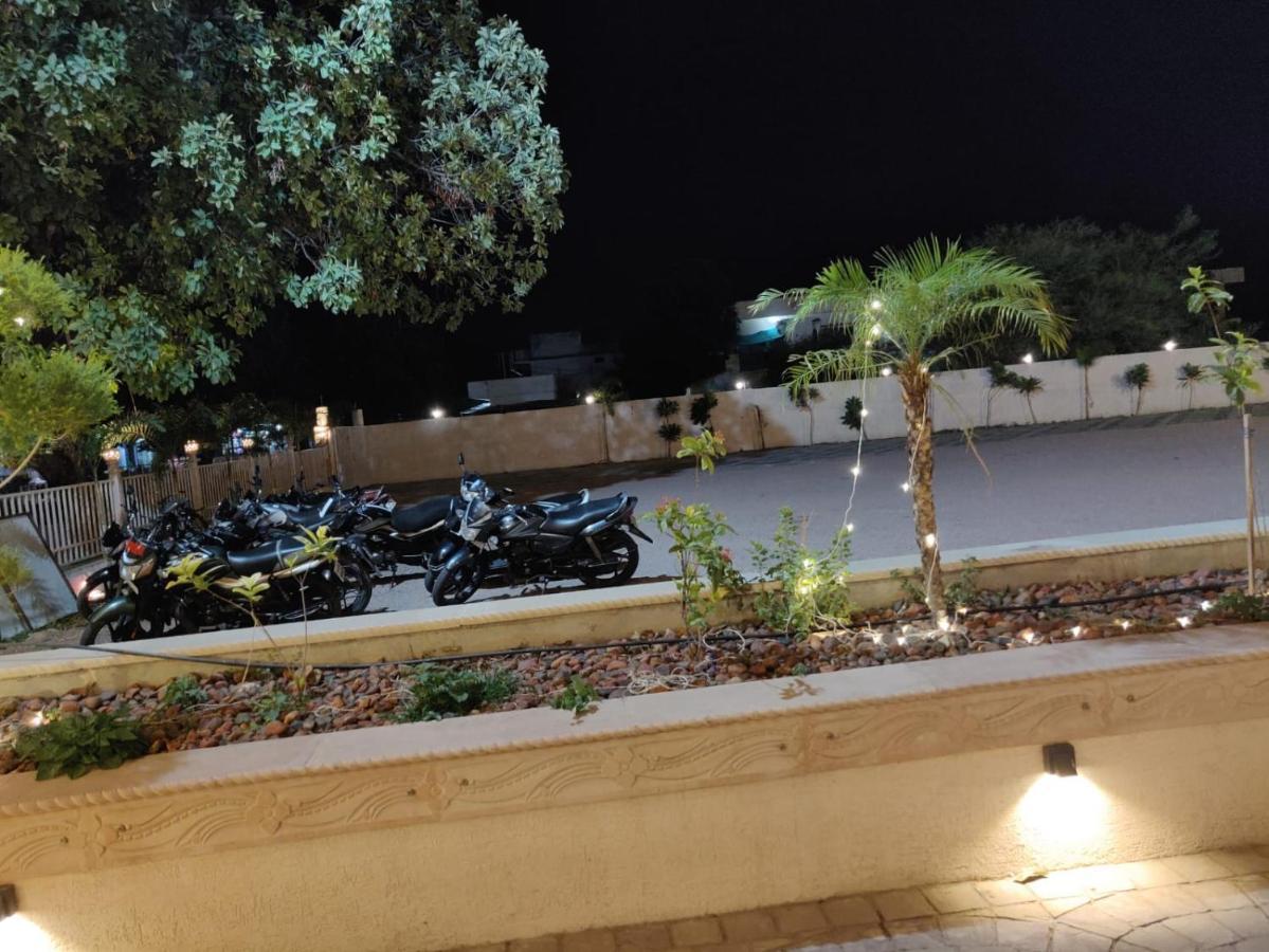 Hotel Virasat By Bookingcare Chhatarpur Luaran gambar