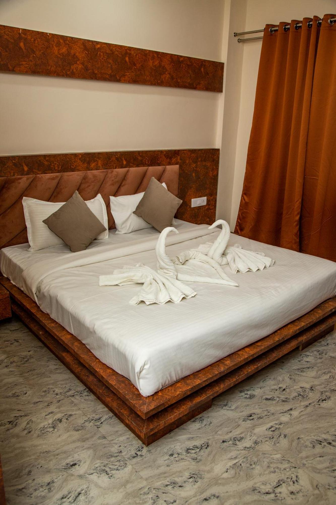 Hotel Virasat By Bookingcare Chhatarpur Luaran gambar