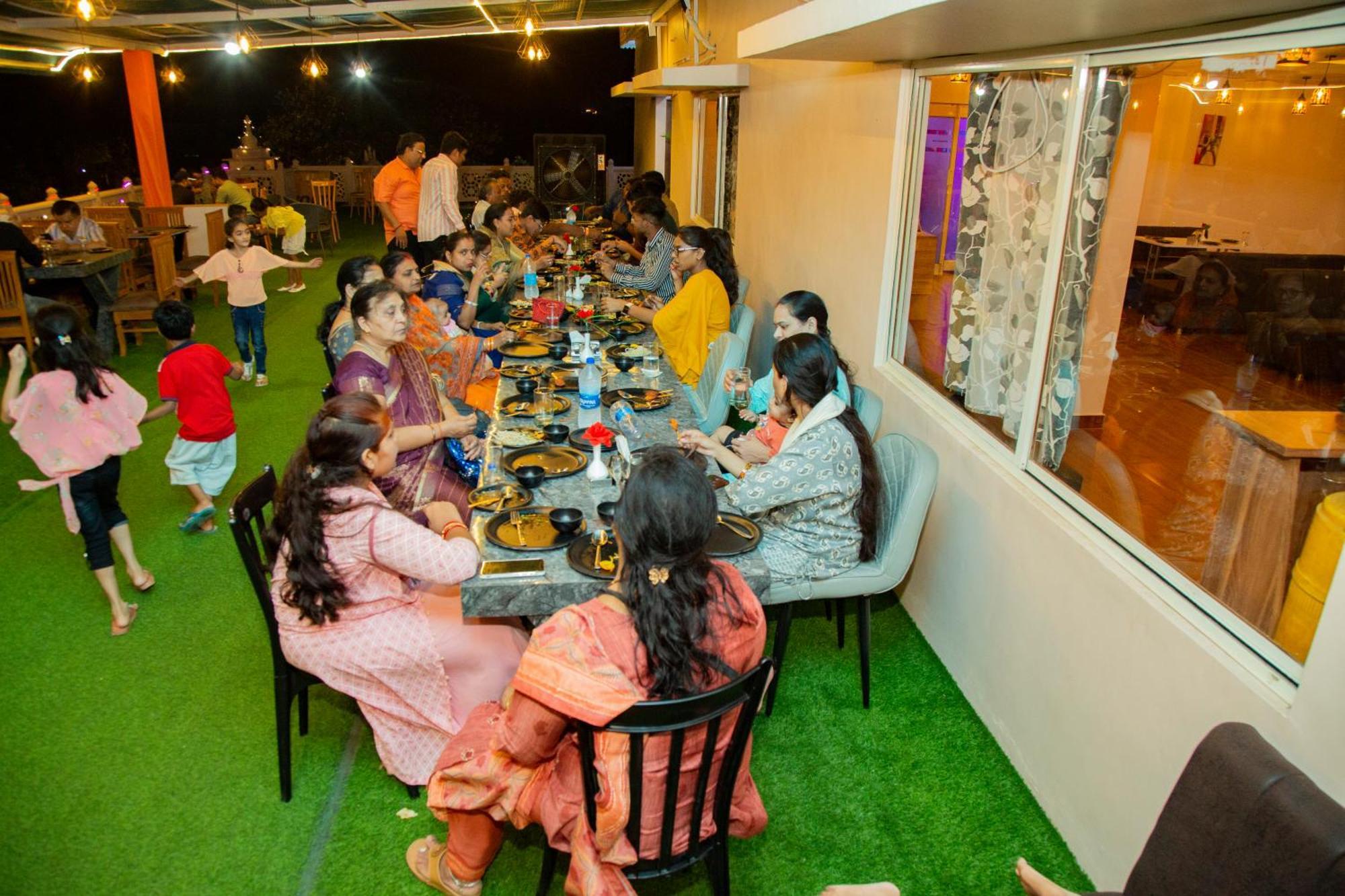 Hotel Virasat By Bookingcare Chhatarpur Luaran gambar